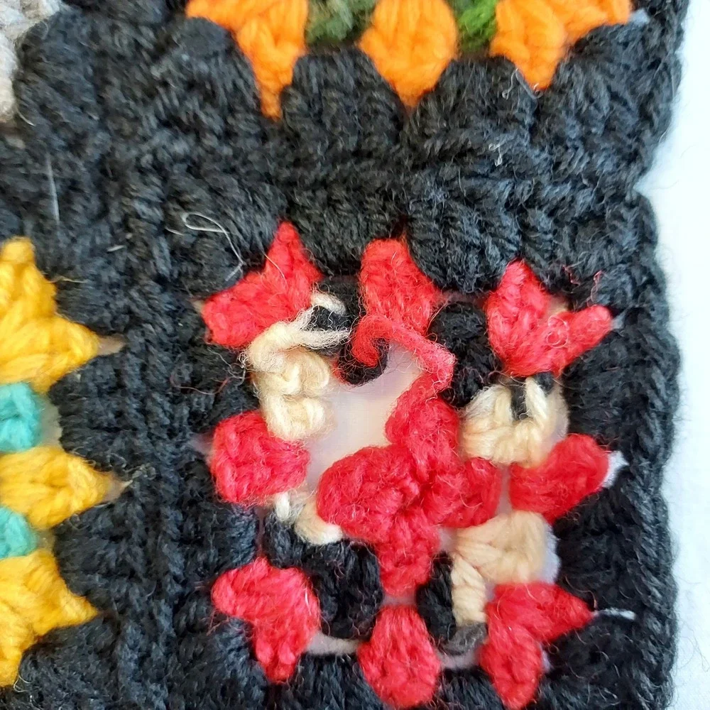 Vtg Handmade Granny Square Crochet‎ Blanket Afghan 70s Cabin Cottage Core Throw